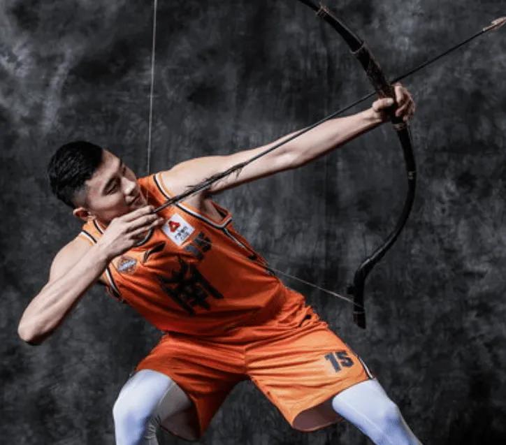 ue, mod, 他给到了球 ue, mod, 他给到了球