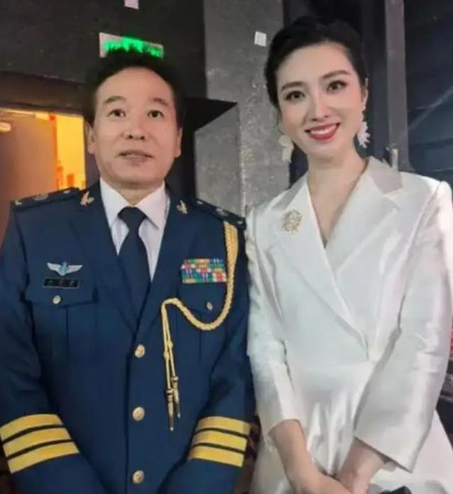 朋友圈里, https, 到东方卫视