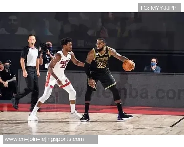 湖人队在G6第四节逆转热火队展现冠军气质的精彩瞬间